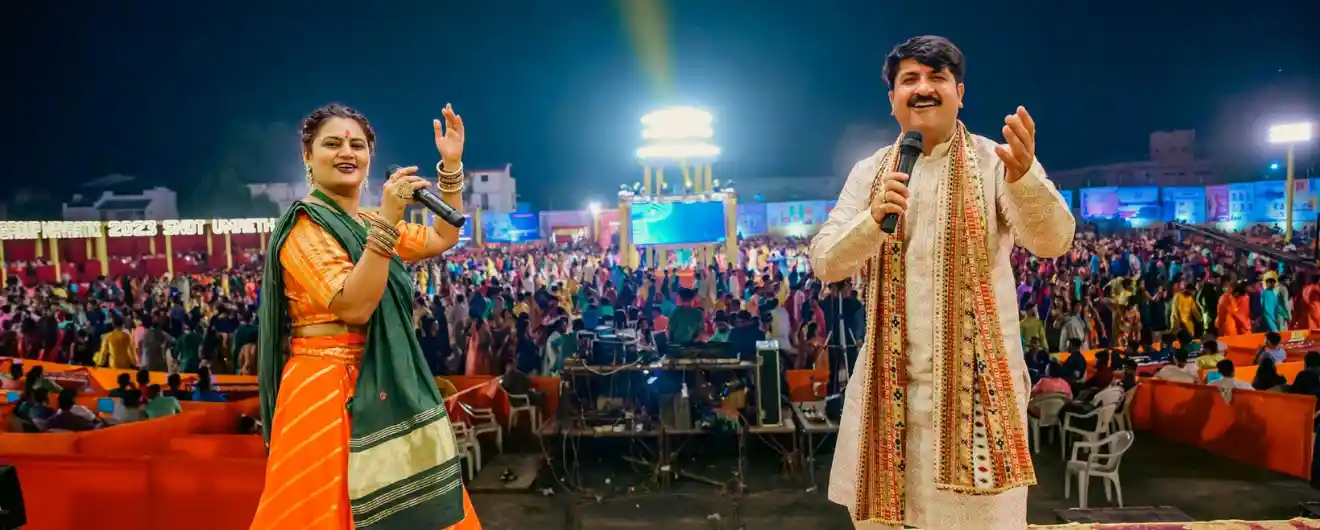 A photo of Sadashiv Dave and Smruti Dave
