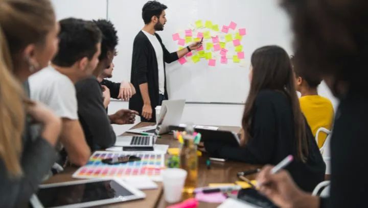 Cover image for blog: How to be effective as a lead for your team?