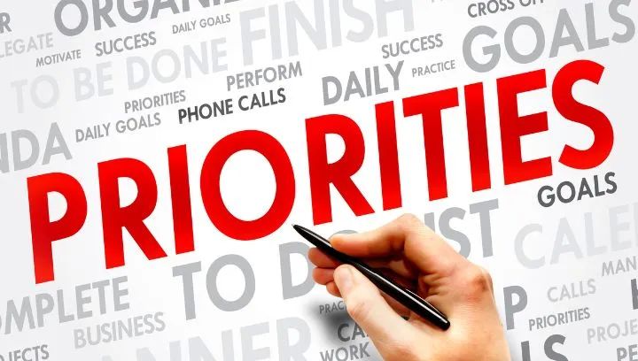 Cover image for blog: How to increase meeting productivity?